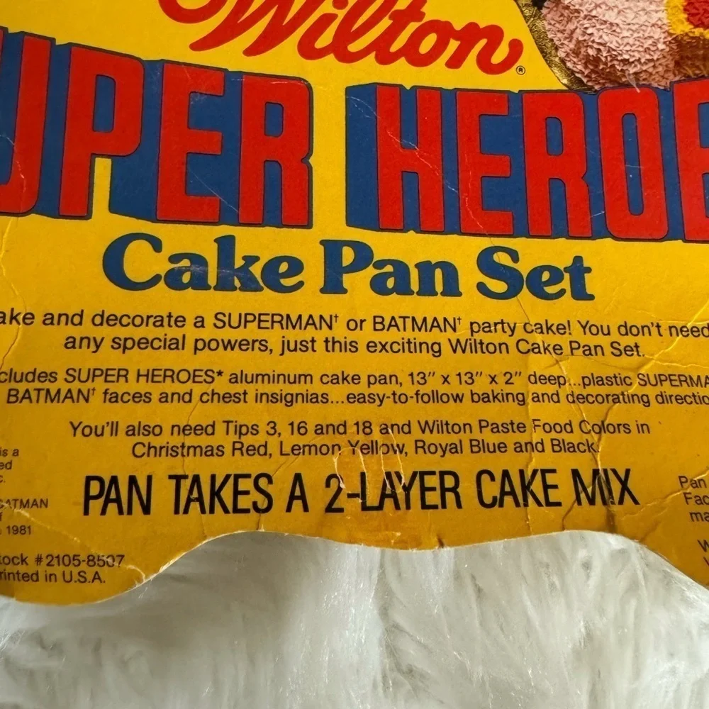 Vintage Wilton Super Heroes cake pan for Superman or Batman cake